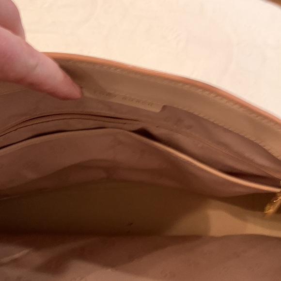 Sold - Picture 3 of 6